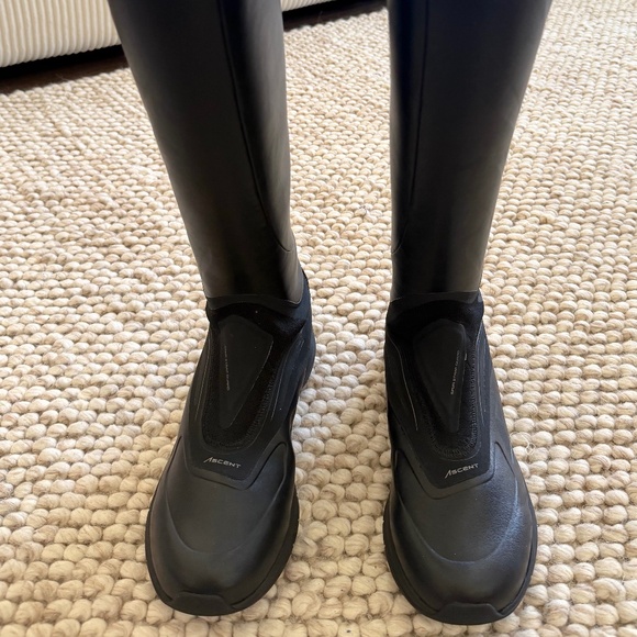 Women's Ascent Tall Boot (slim calf) - Picture 2 of 13